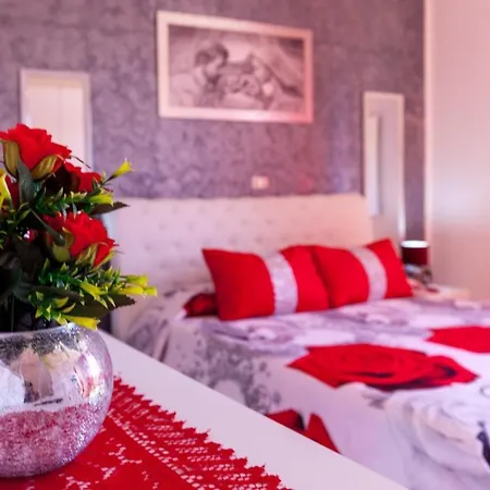 Casa Esada Фоллоника