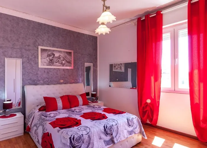Casa Esada Otel Follonica