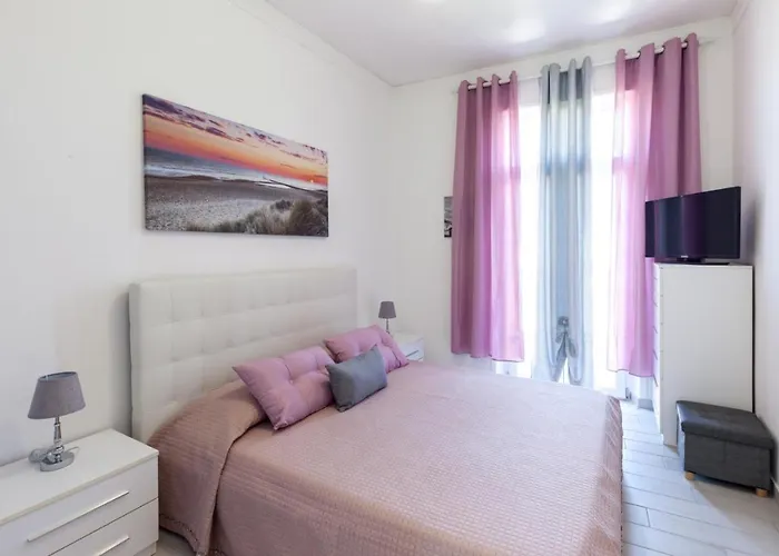 Otel Casa Esada *